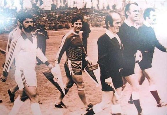 48 години от най-великия мач в историята на футбола в Дупница отбелязваме днес