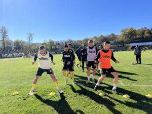 Миньор се готви за последното си гостуване през 2025 година