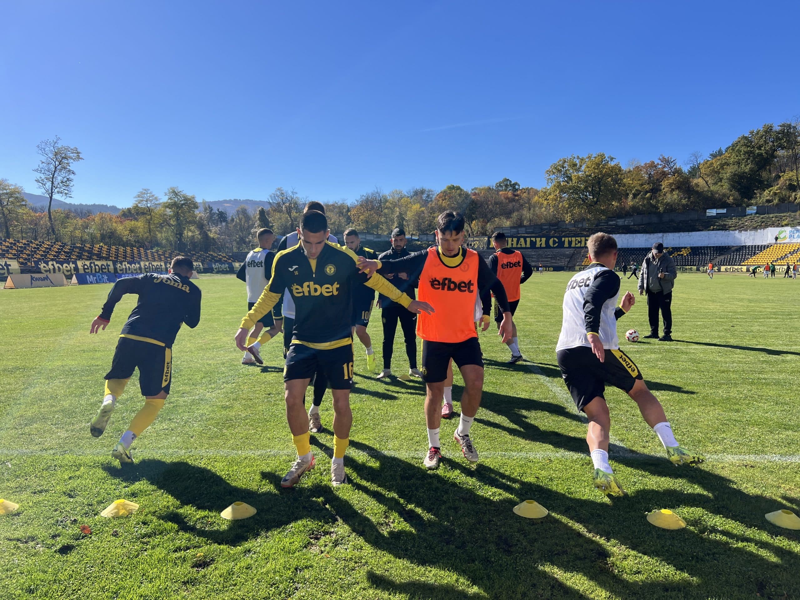 Миньор ще търси победа в последния си мач за годината
