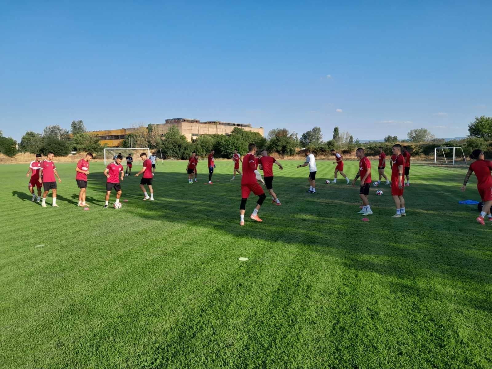 Беласица гостува на отбор, срещу когото е в отлична серия — победа ще измъкне тима от последното място