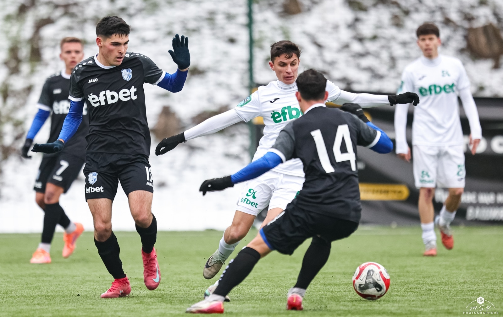 След силния мач в Благоевград Спартак приема Черноморец Бургас в търсене на още точки